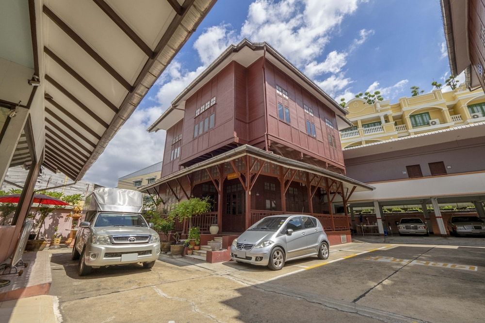 undefined OYO 1089 Baan Boran 5