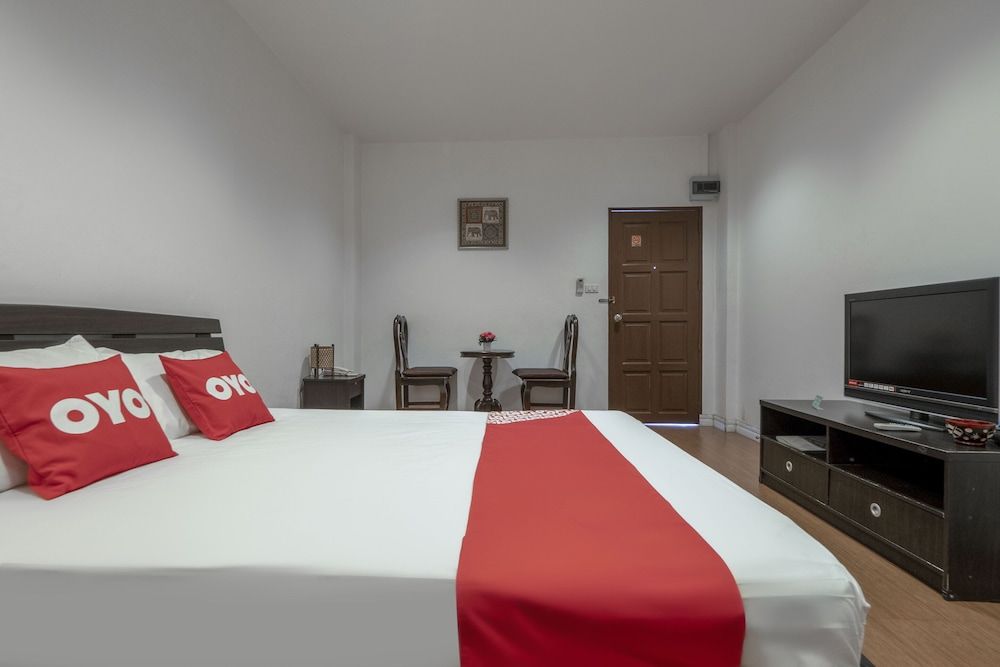 OYO 1089 Baan Boran Superior Double Room 2