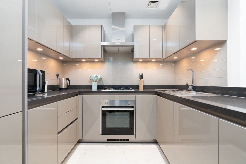 SuperHost - Spacious Apartment With Balcony In Sobha Hartland