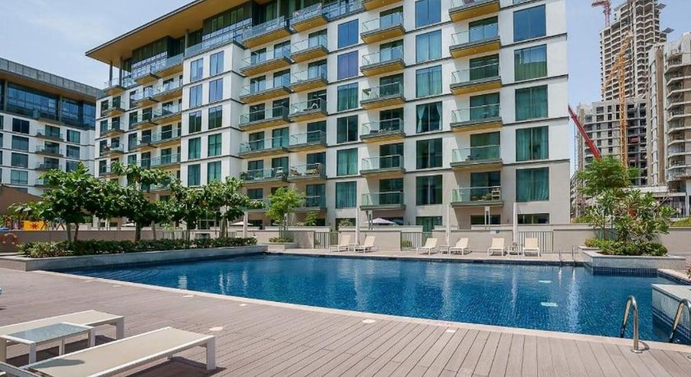 SuperHost - Spacious Apartment With Balcony In Sobha Hartland