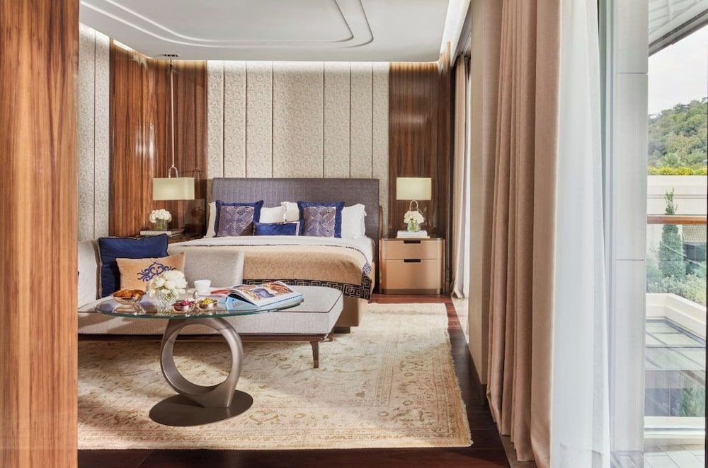 Deluxe Room, 1 King Bed