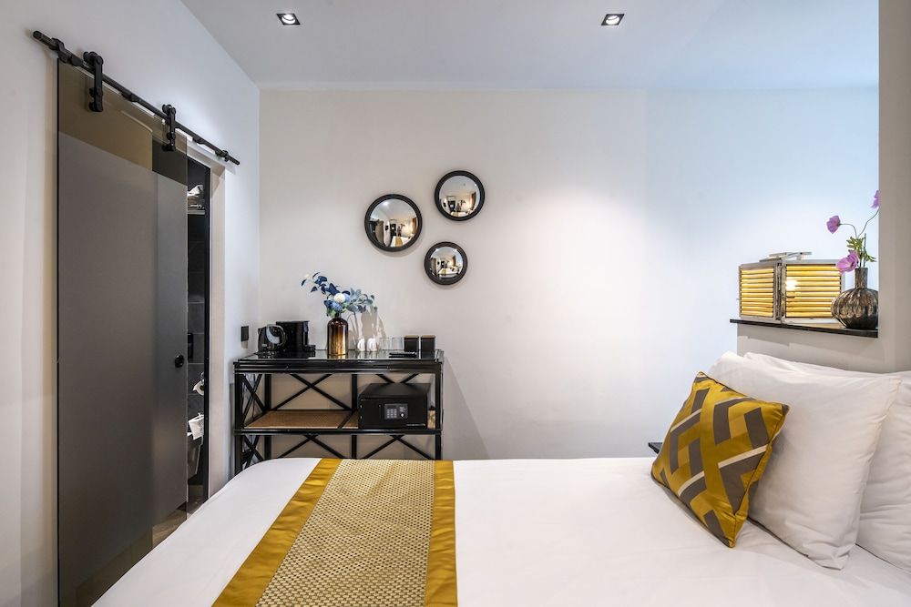 Sotel Amsterdam Central Station Comfort Double or Twin Room 5