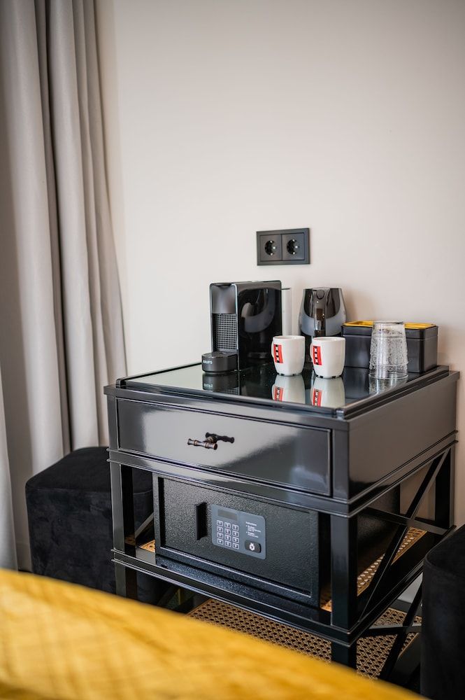 Sotel Amsterdam Central Station Comfort Double or Twin Room 8