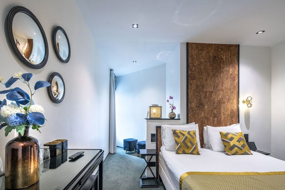 Sotel Amsterdam Central Station Comfort Double or Twin Room 3