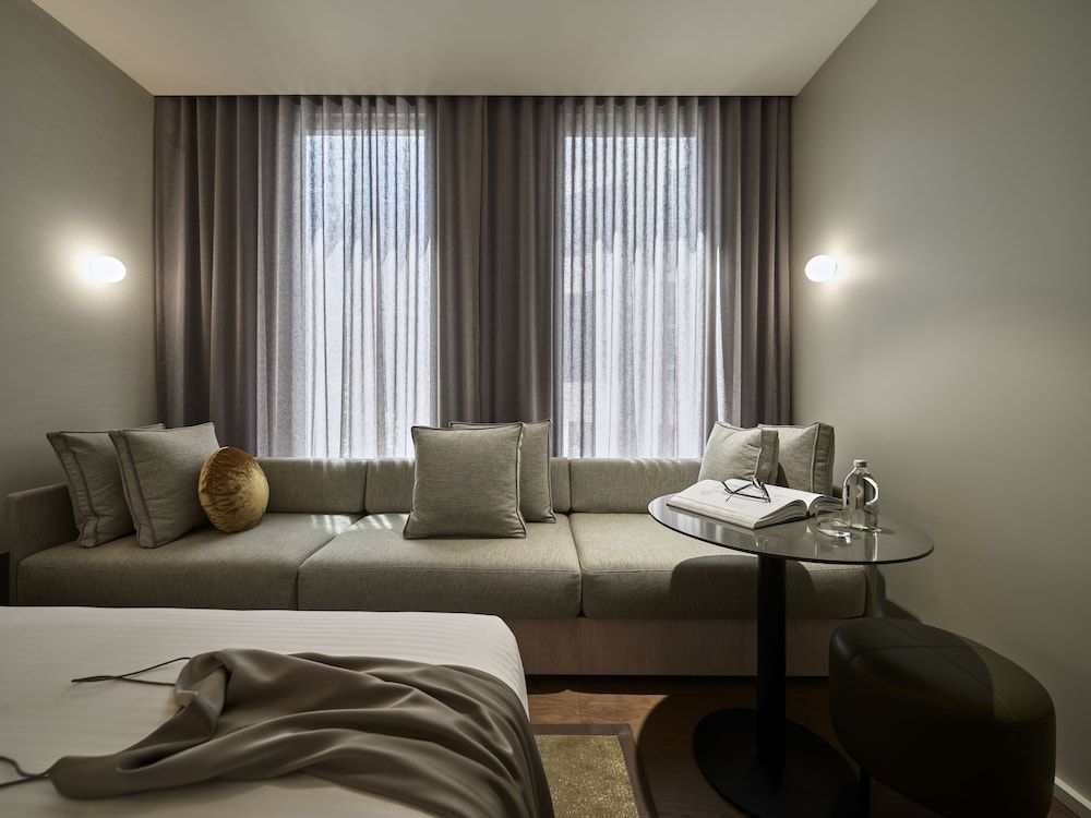 A by Adina Sydney Studio (Twin) 2