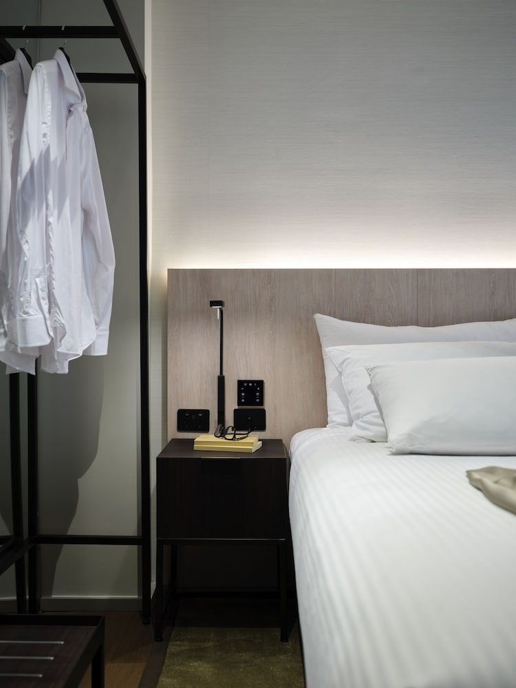 A by Adina Sydney Studio (Twin) 4