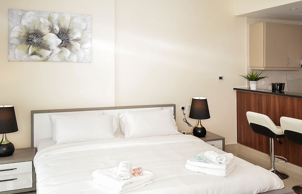 undefined KOHH – Studio in Reef Residence 7