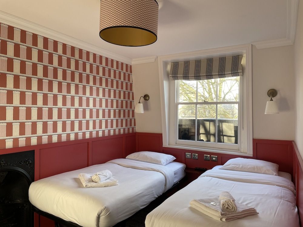 St. David's Hotels Superior Twin Room