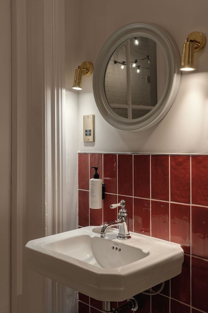 St. David's Hotels Superior Twin Room 12