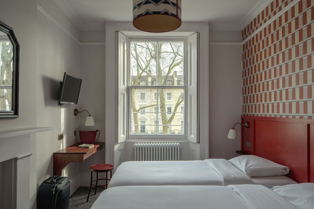 St. David's Hotels Superior Twin Room 6