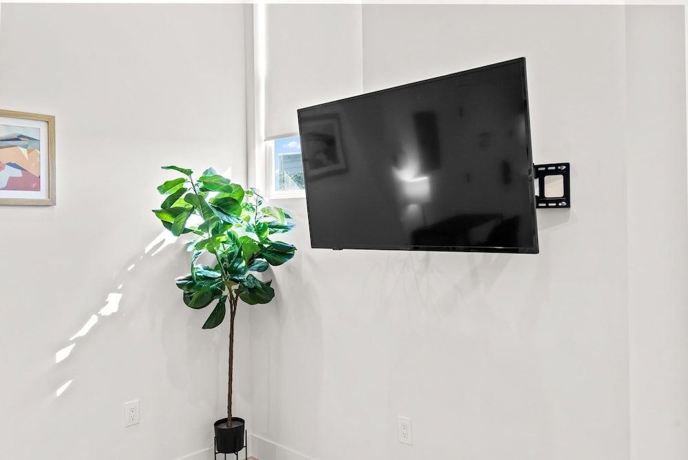 Kasa The Addison San Francisco Premium Loft, 1 Queen Bed (Self Check-in with Virtual Front Desk) 9