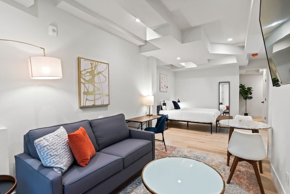 undefined Kasa The Addison San Francisco 4