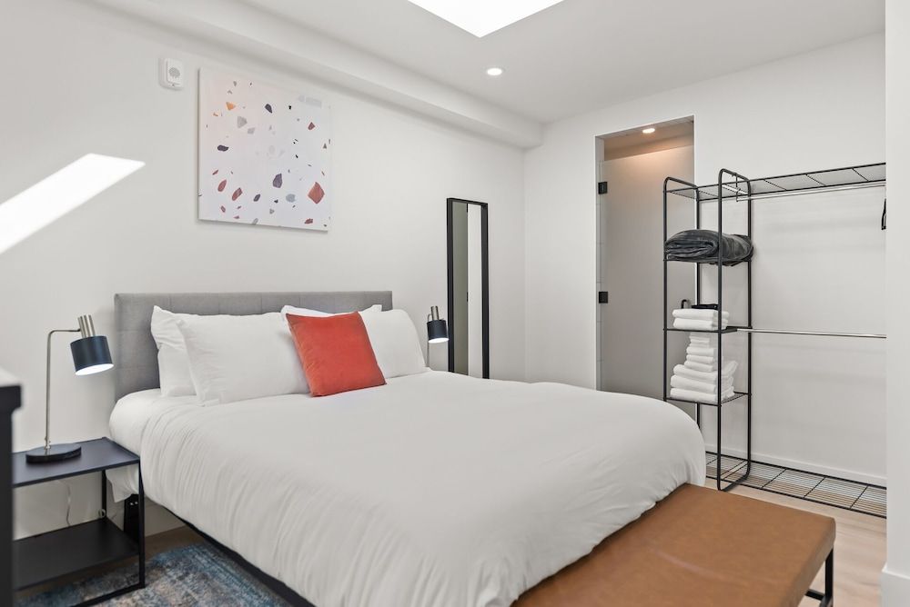 undefined Kasa The Addison San Francisco