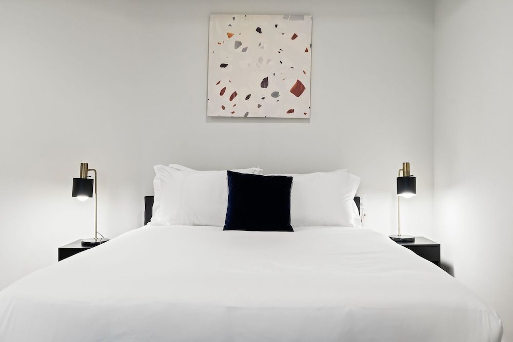 undefined Kasa The Addison San Francisco 10