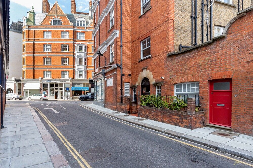 undefined Distinctive apartment for 3 with mezz 2