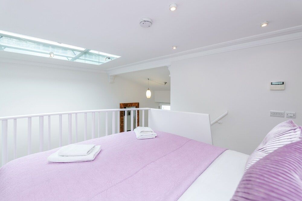 undefined Distinctive apartment for 3 with mezz 7
