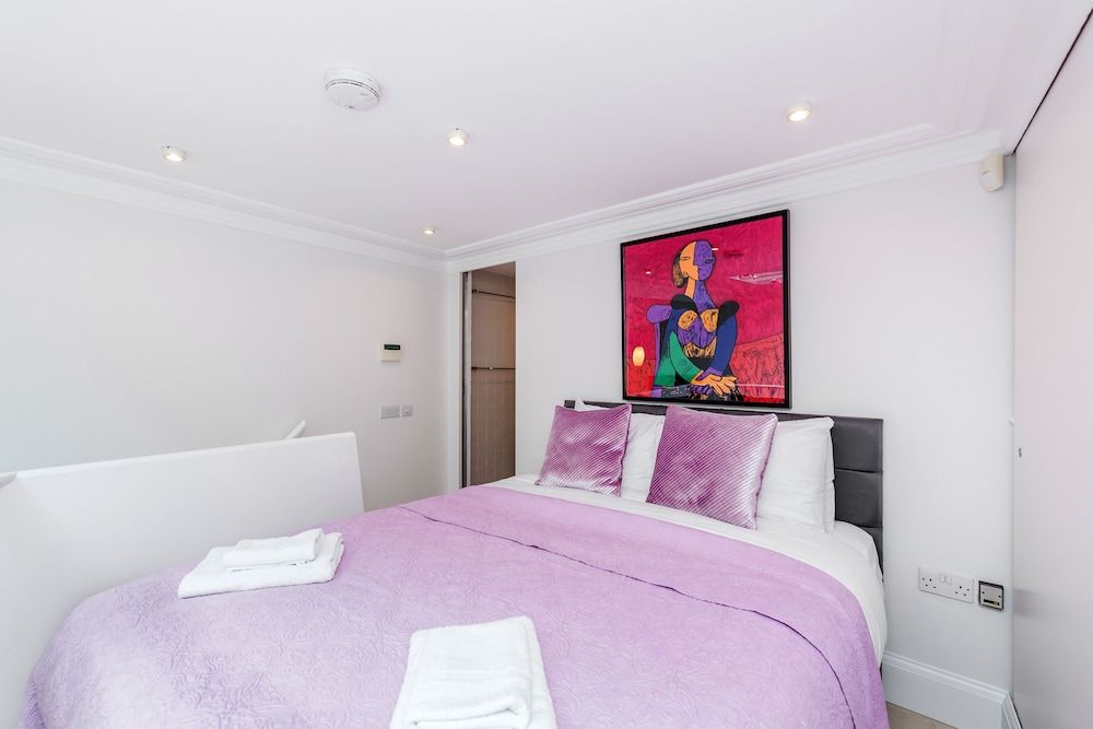 undefined Distinctive apartment for 3 with mezz 6