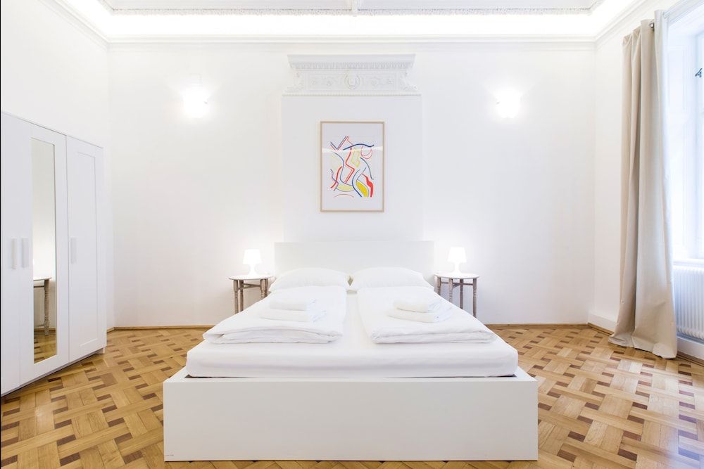 Studio (No. 11B, incl. cleaning fee 40 EUR)