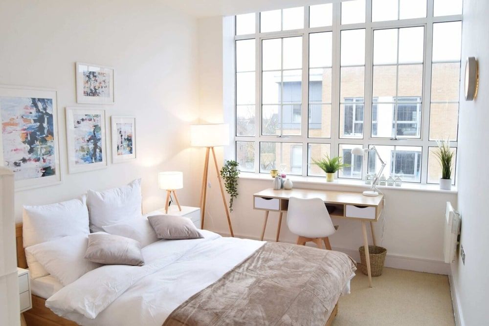 undefined Bright Warehouse Conversion in Buzzing Peckham 5