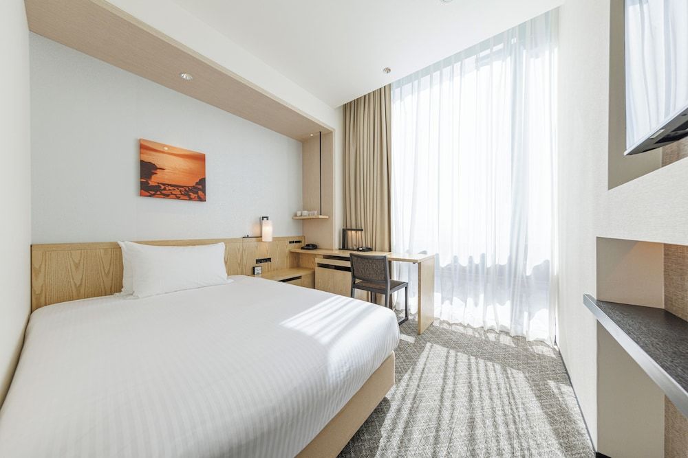 undefined JR KYUSHU HOTEL Blossom Shinjuku 4