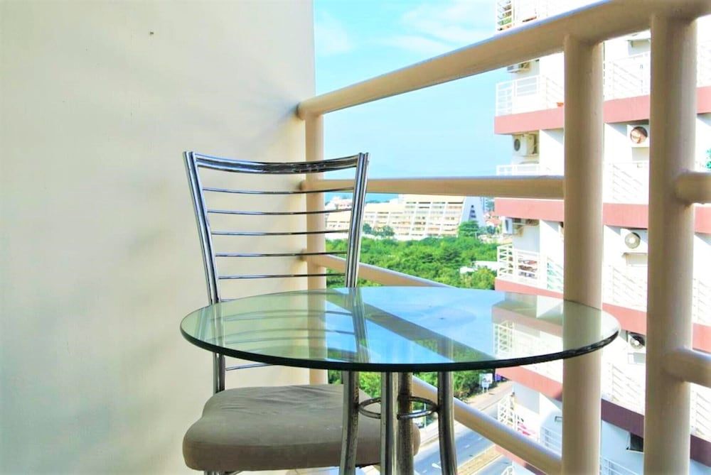 Sea View, Floor 13, Jomtien Apartment 8