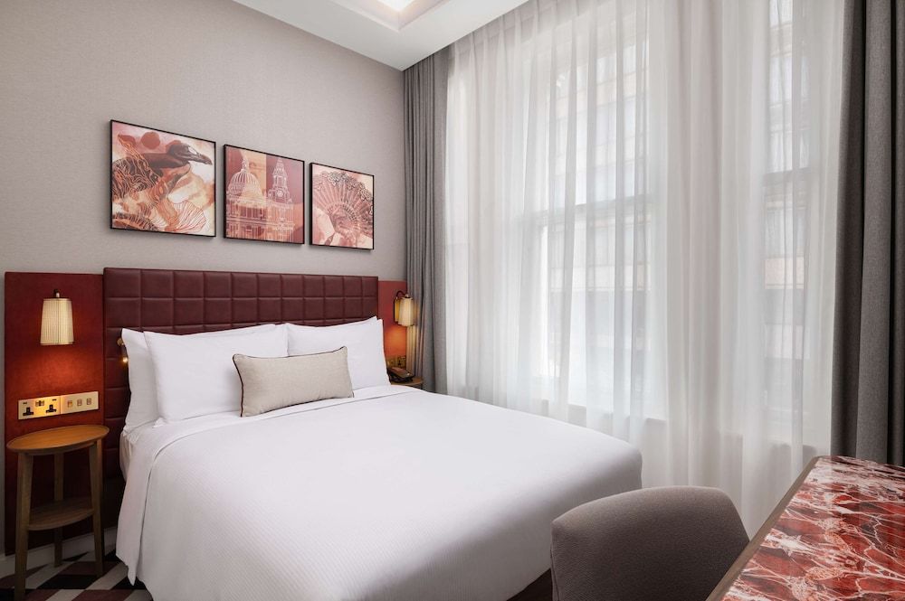 Lost Property St. Paul's London, Curio Collection By Hilton Room, 1 Queen Bed 2