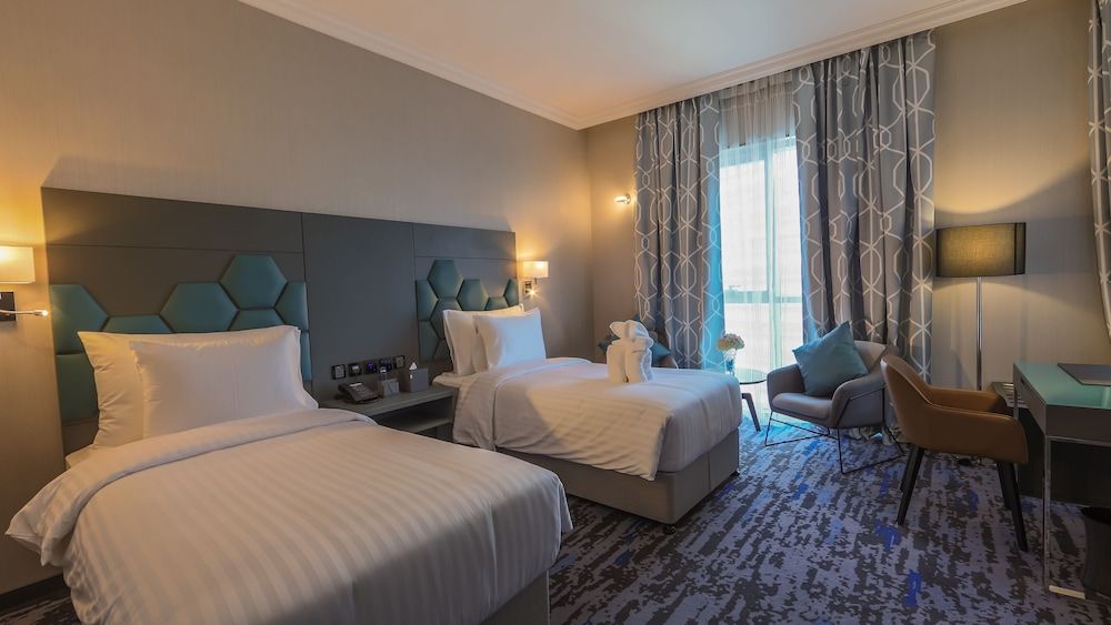 Edge Creekside Hotel Deluxe Twin Room 2