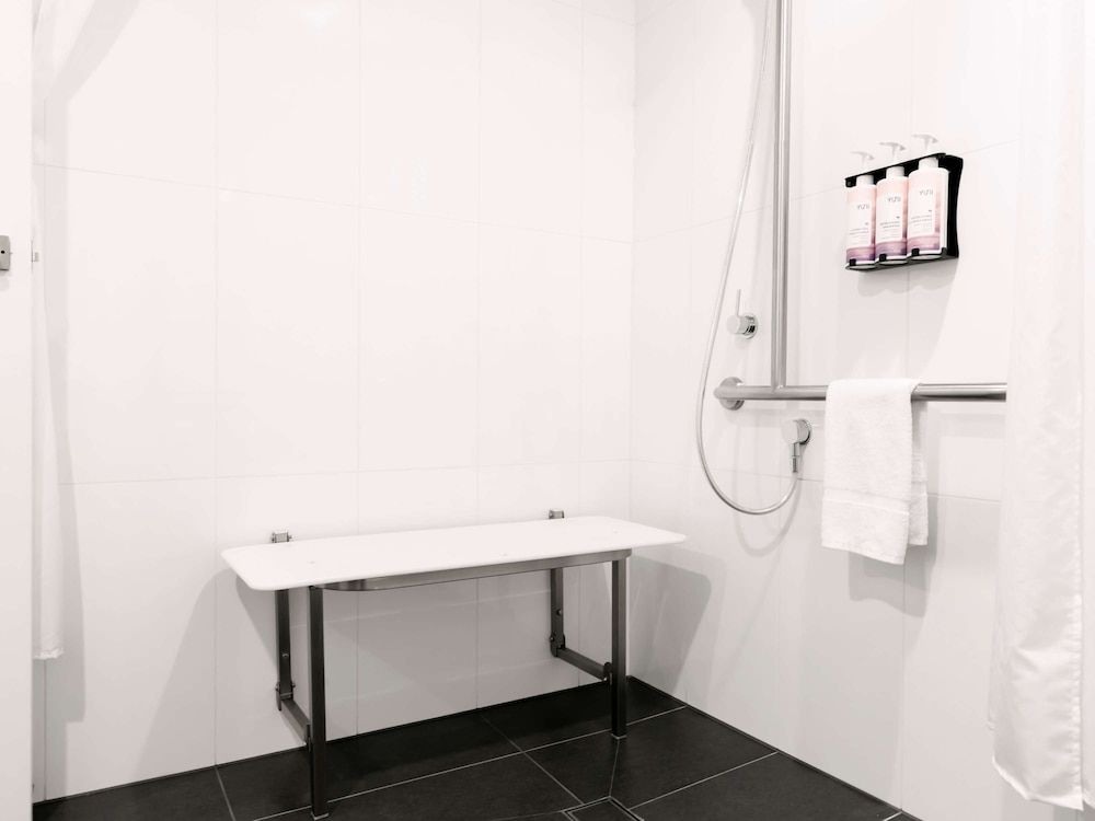 undefined Mövenpick Hotel Melbourne On Spencer 2