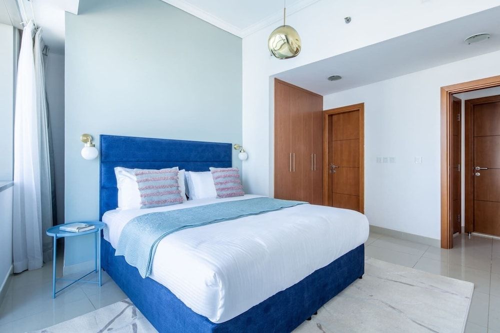 undefined Sophisticated 1BR Apartment in Dubai Marina 6