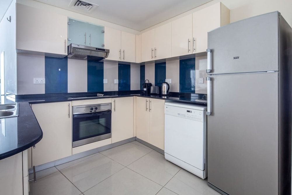 undefined Sophisticated 1BR Apartment in Dubai Marina 10