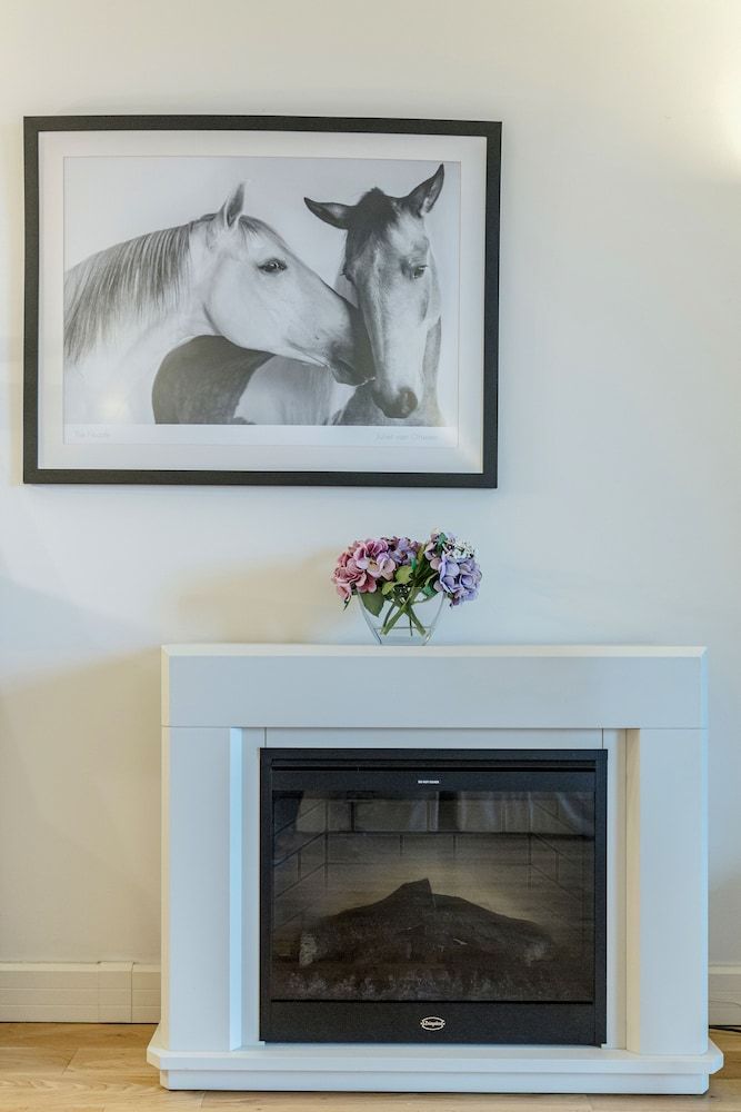 Point West Apartments Luxury Apartment, 2 Bedrooms (Kensington Duplex with Balcony) 31