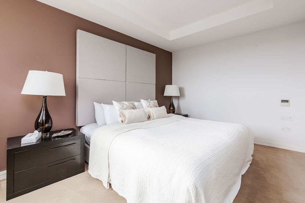 Point West Apartments Luxury Penthouse 4