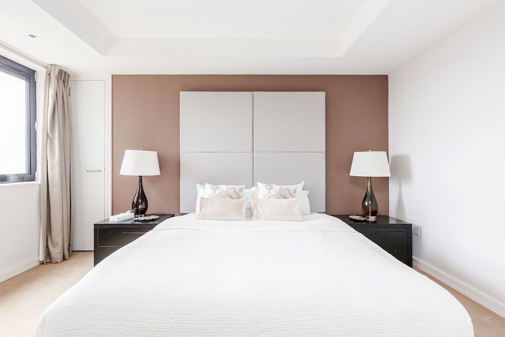 Point West Apartments Luxury Penthouse 6