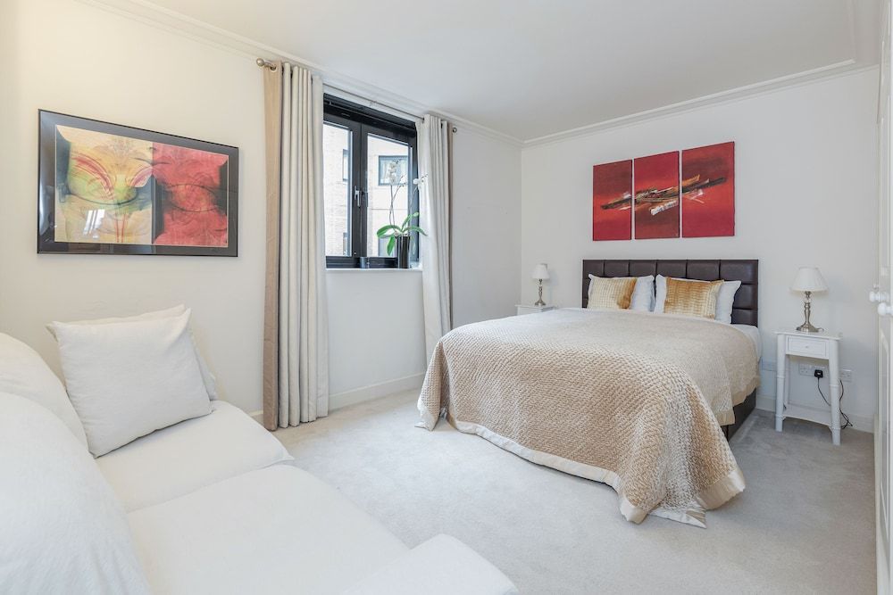 Point West Apartments Luxury Apartment, 2 Bedrooms (Kensington Duplex with Balcony) 5
