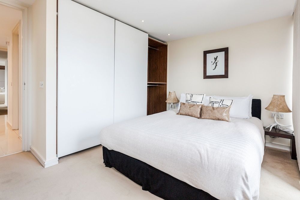 Point West Apartments Luxury Penthouse 7