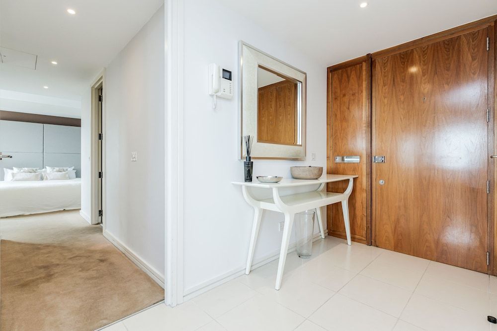 Point West Apartments Luxury Penthouse 18