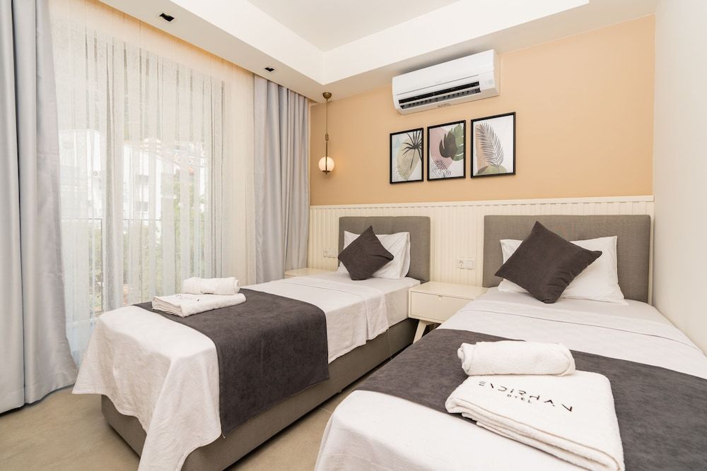 undefined Kas Evderhan 3