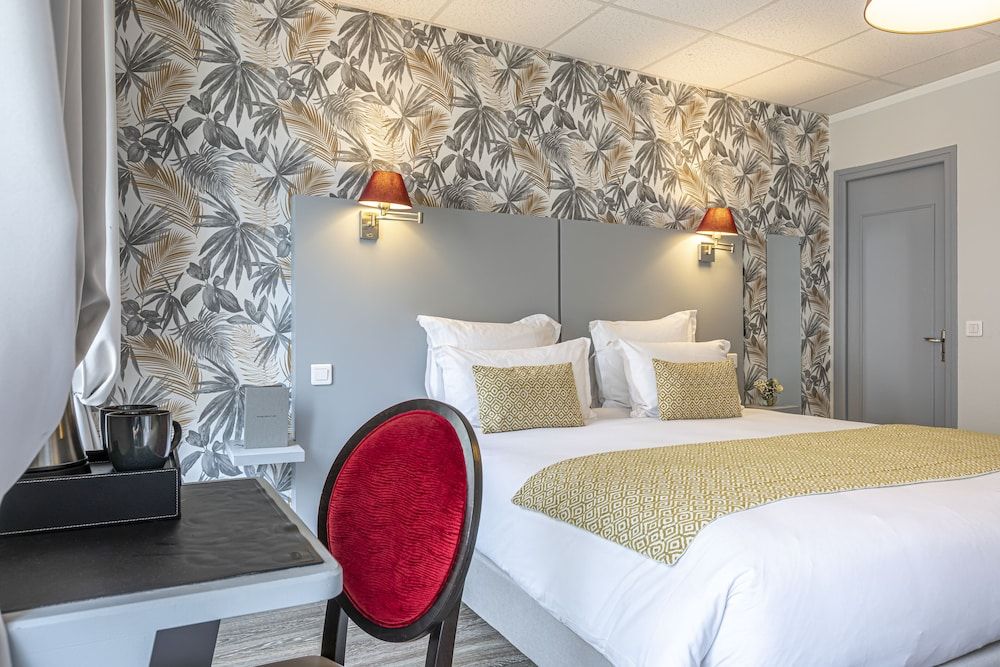 undefined Splendid Hotel 8