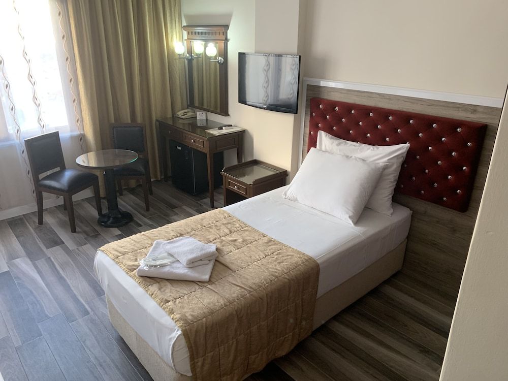 undefined Kecik Hotel 6