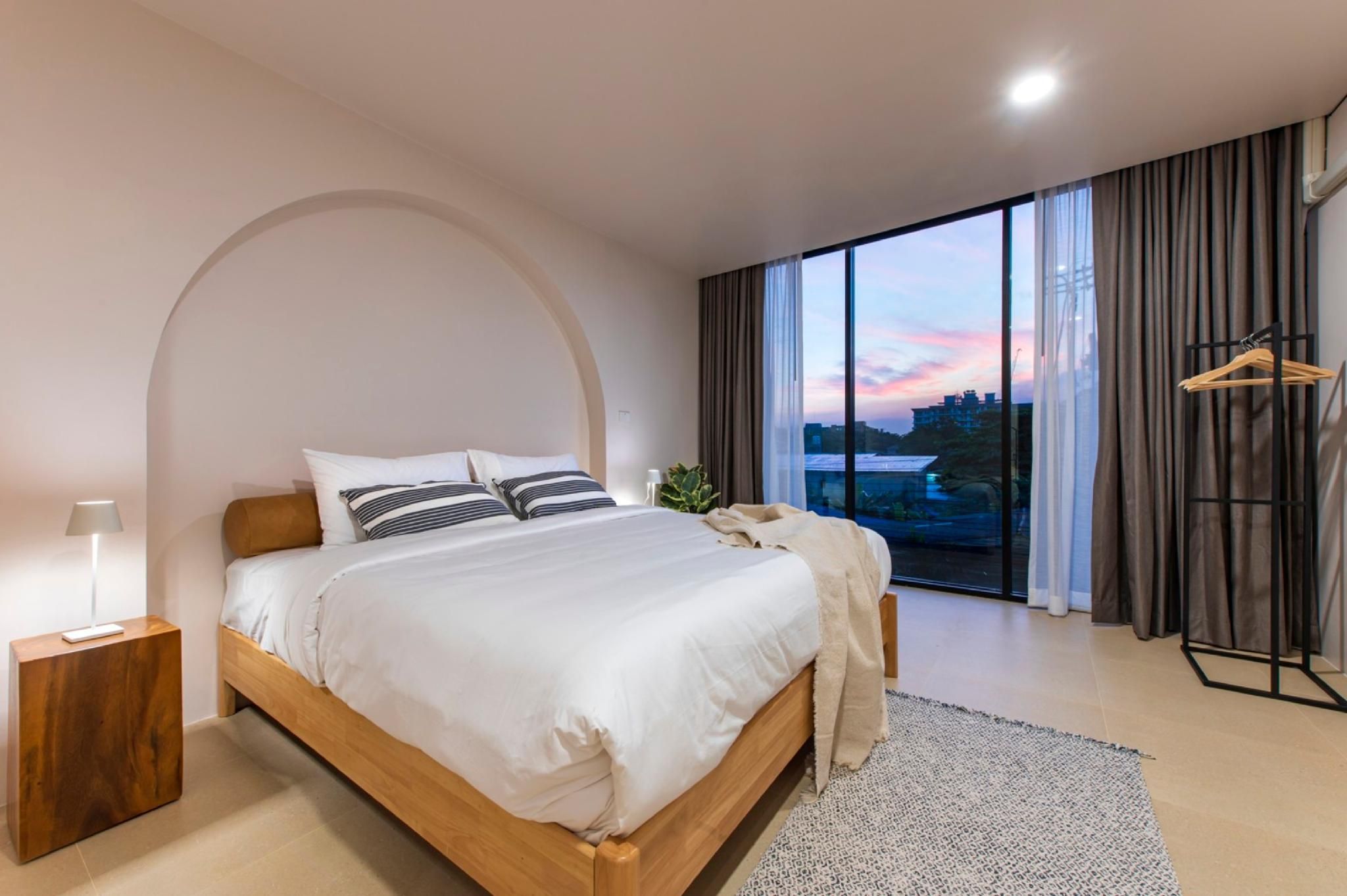 Sasi Home Sukhumvit 3 Bedroom Townhome 2