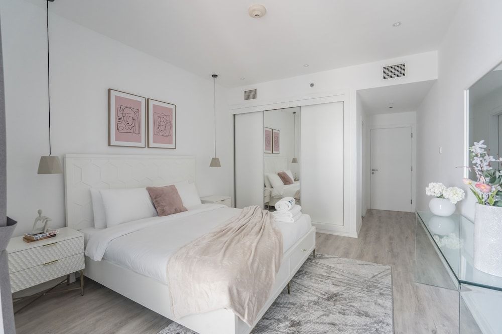 undefined HiGuests - Princess Tower 9