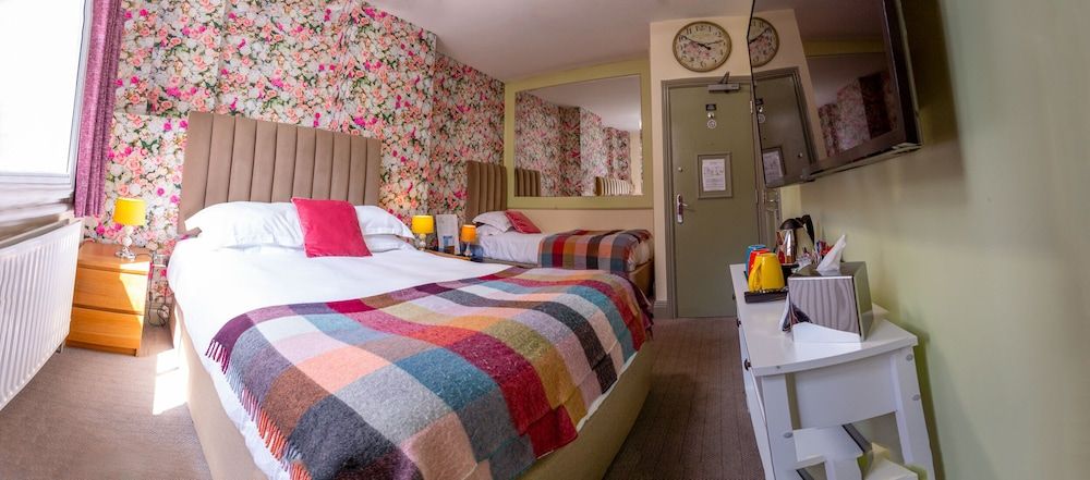 Family Triple Room, Accessible, Ensuite