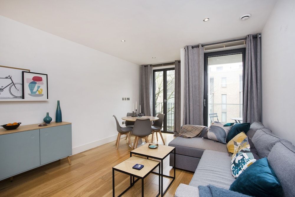 undefined Ultra Modern one Bedroom With Lift Near Portobello Road, Notting Hill 6
