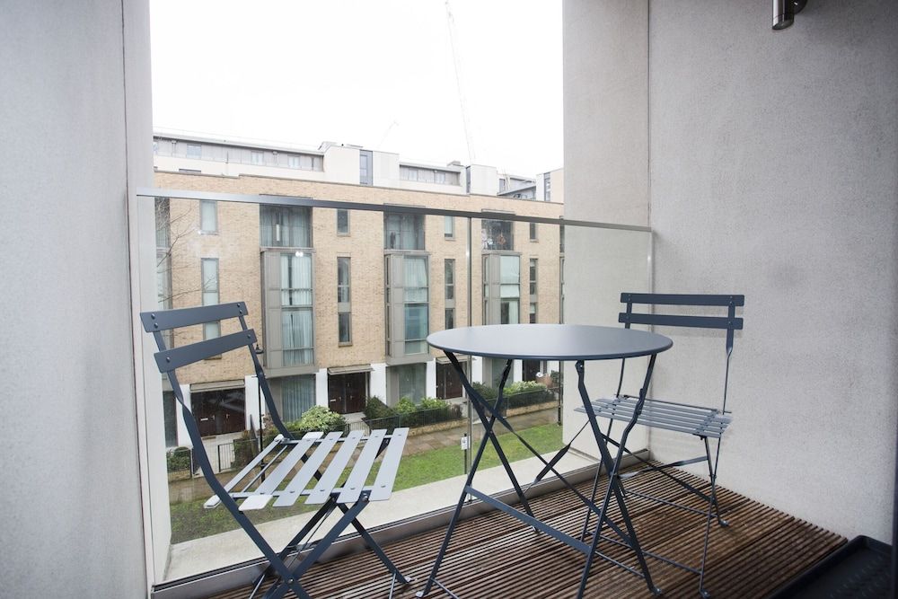 undefined Ultra Modern one Bedroom With Lift Near Portobello Road, Notting Hill 7