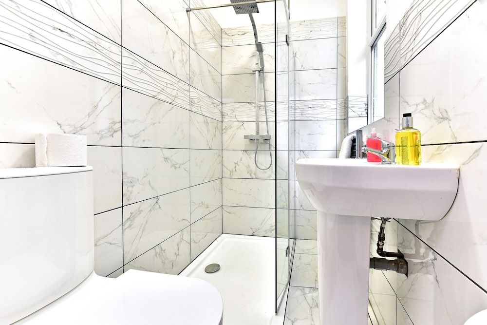 West Ealing SVD Apt. - 2 Bedroom 2 Bath Classic Apartment 15