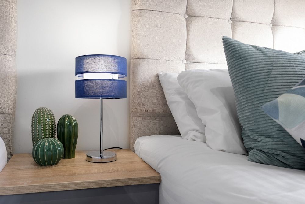 West Ealing SVD Apt. - 2 Bedroom 2 Bath Apartment, 2 Bedrooms 8