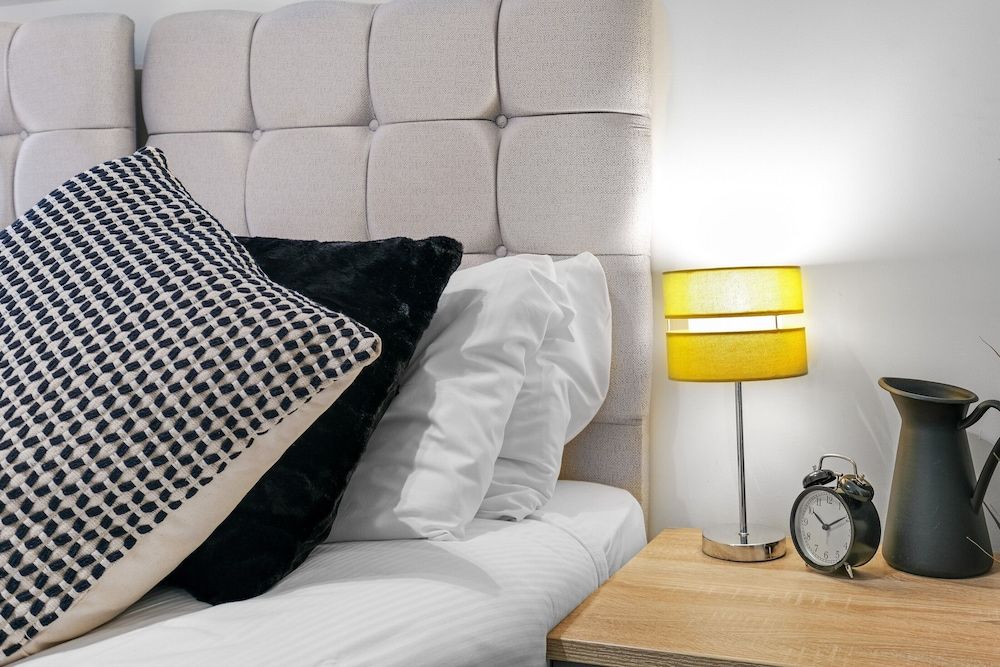 West Ealing SVD Apt. - 2 Bedroom 2 Bath Apartment, 2 Bedrooms 14