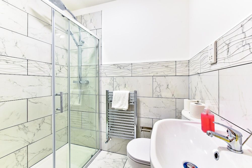 West Ealing SVD Apt. - 2 Bedroom 2 Bath Classic Apartment 14