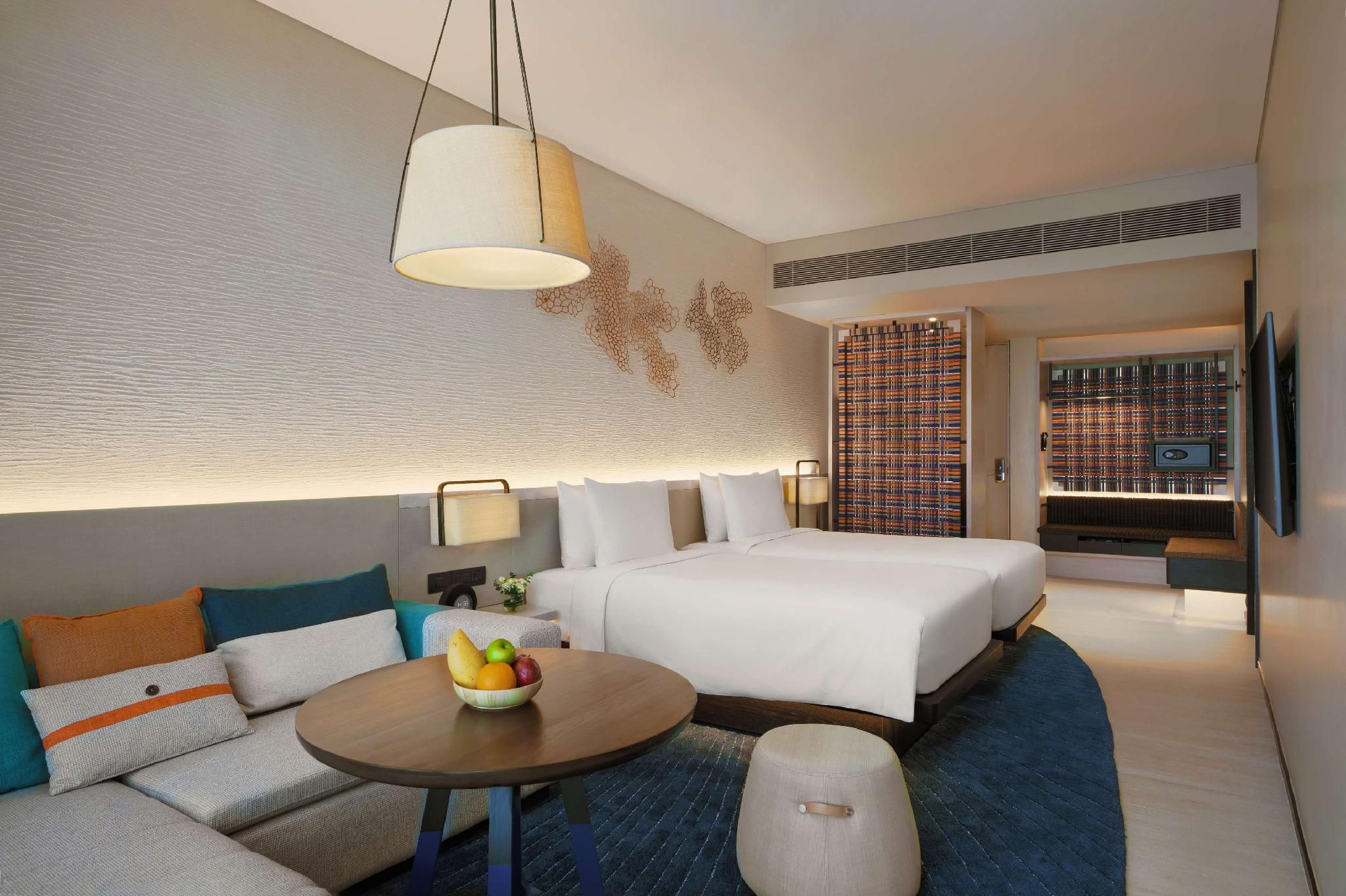 2 Twin Beds Garden View