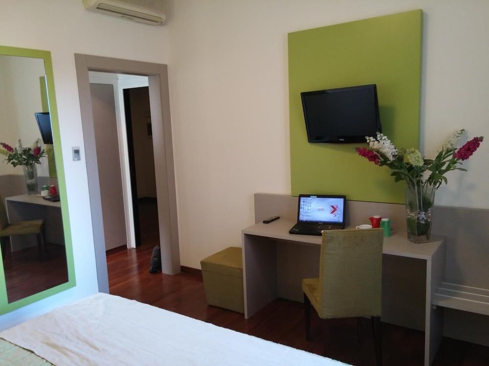 Hotel Milano Palmanova Standard Double Room 8